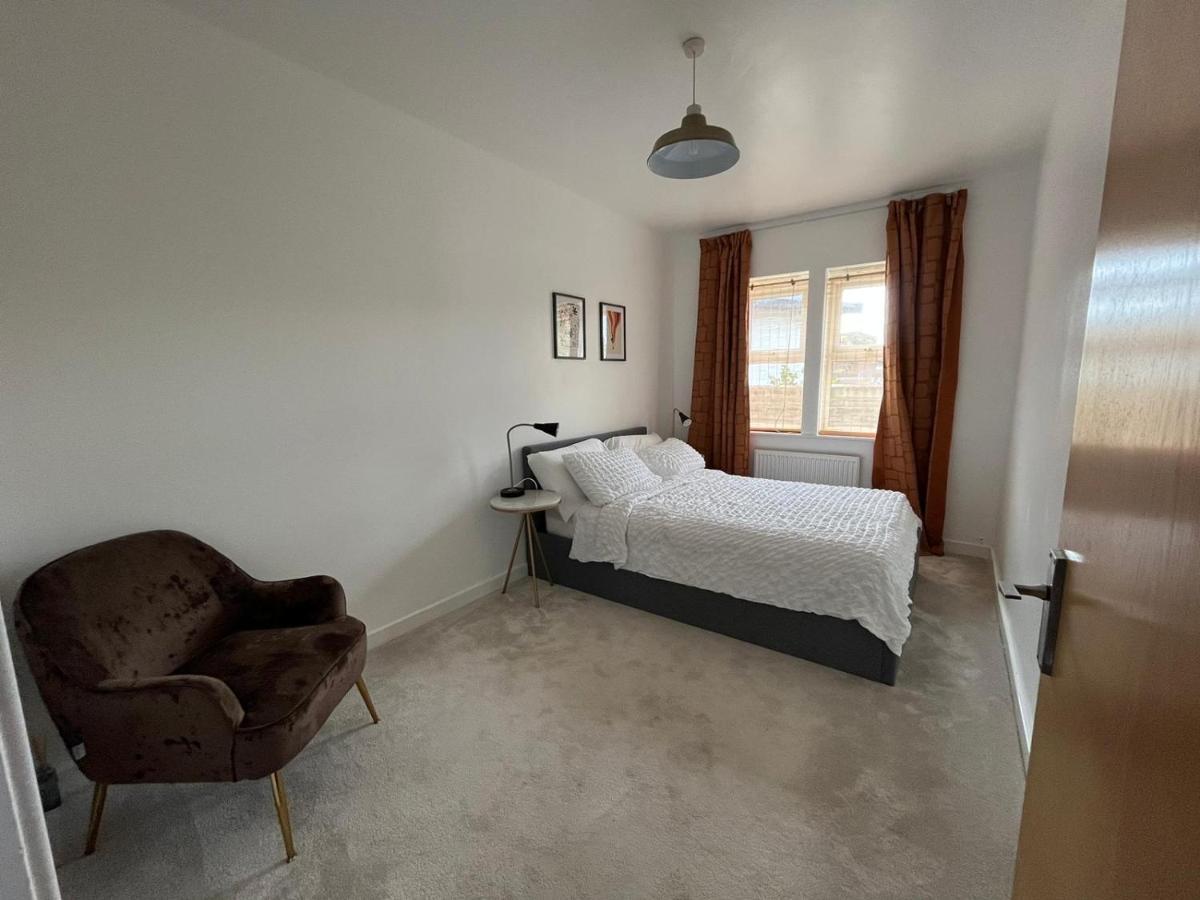 Kent, Dartford Station Apartments Eksteriør billede